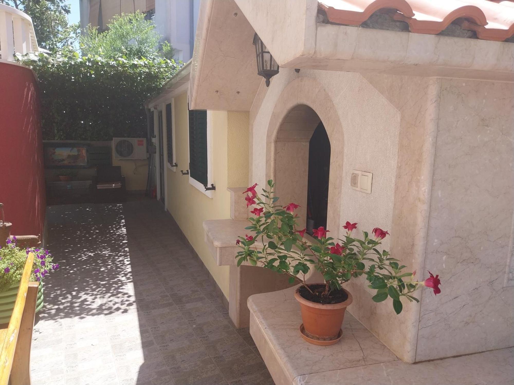 Villa Guliver Slatine Buitenkant foto